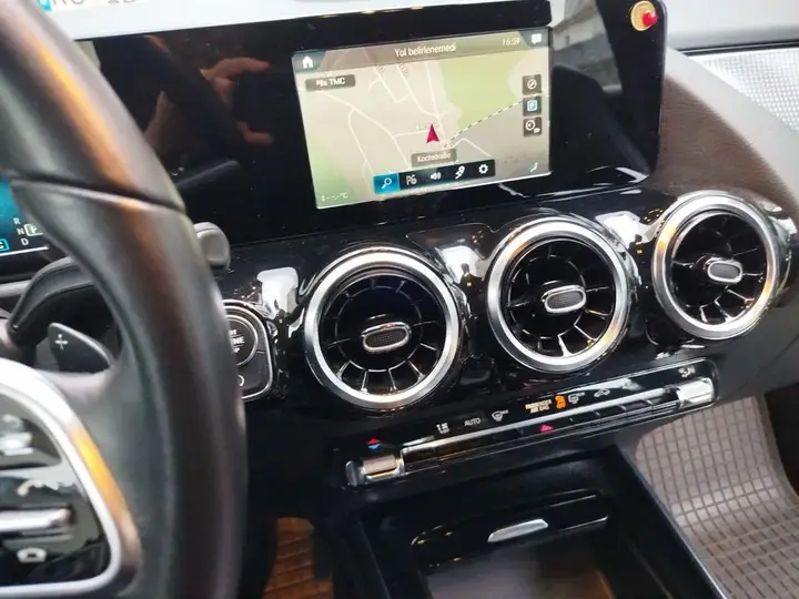 Mercedes-Benz B