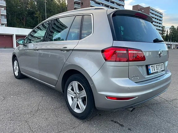 Volkswagen Golf Sportsvan 2015 photo 3