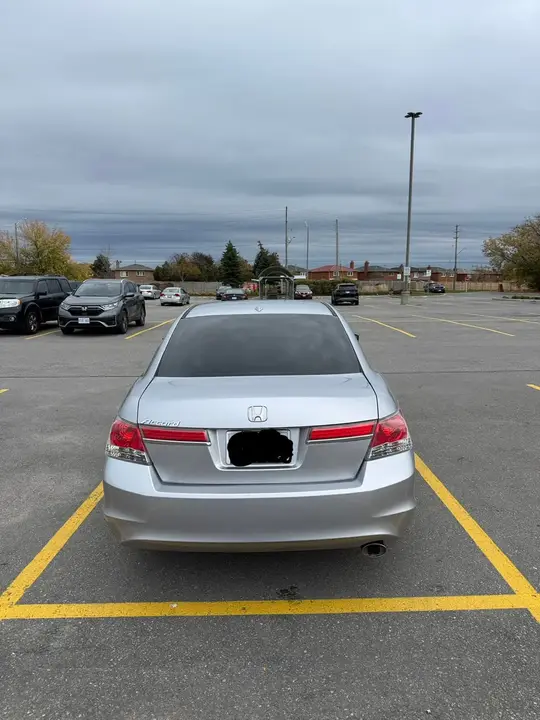 Honda Accord 2011 photo 2