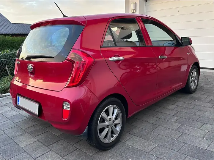 Kia Picanto 2015 photo 2