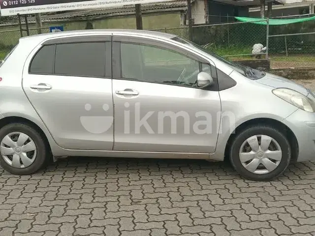 Toyota Vitz 2007 photo 3