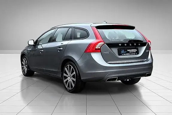Volvo V60 2018 photo 3