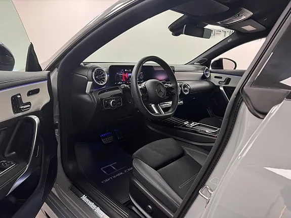 Mercedes-Benz Cla250 E 2026 photo 3