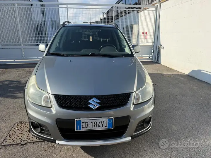 Suzuki Sx4 2010 photo 2