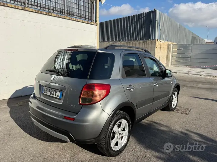 Suzuki Sx4 2010 photo 5