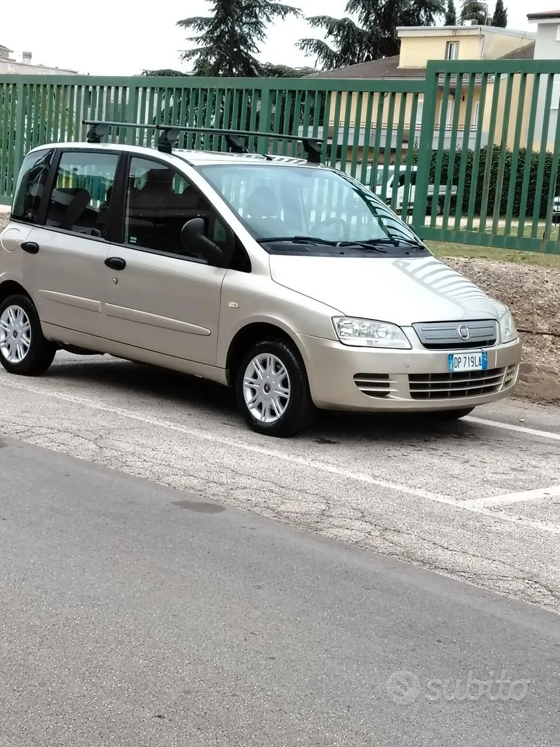 Fiat Multipla 2008 photo 2