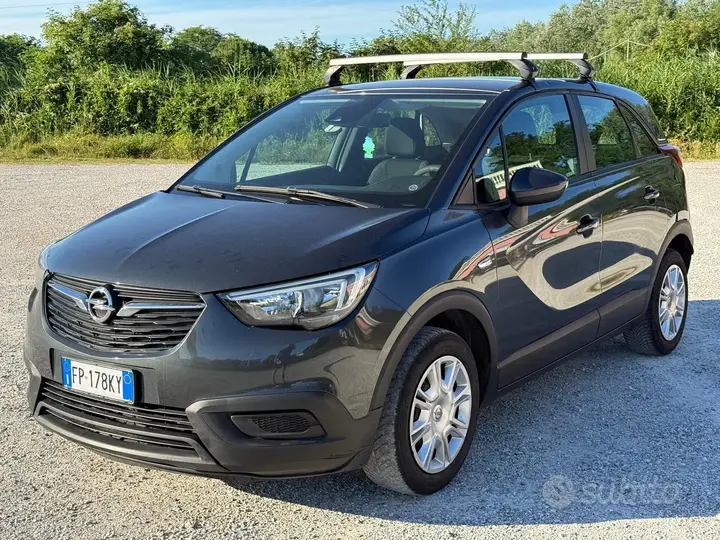 Opel Crossland X 2018 photo 2