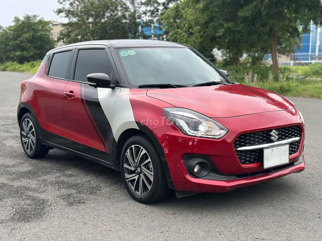 Suzuki Swift 2022 photo 3