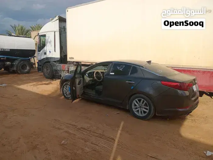 Kia K5 2012 photo 4