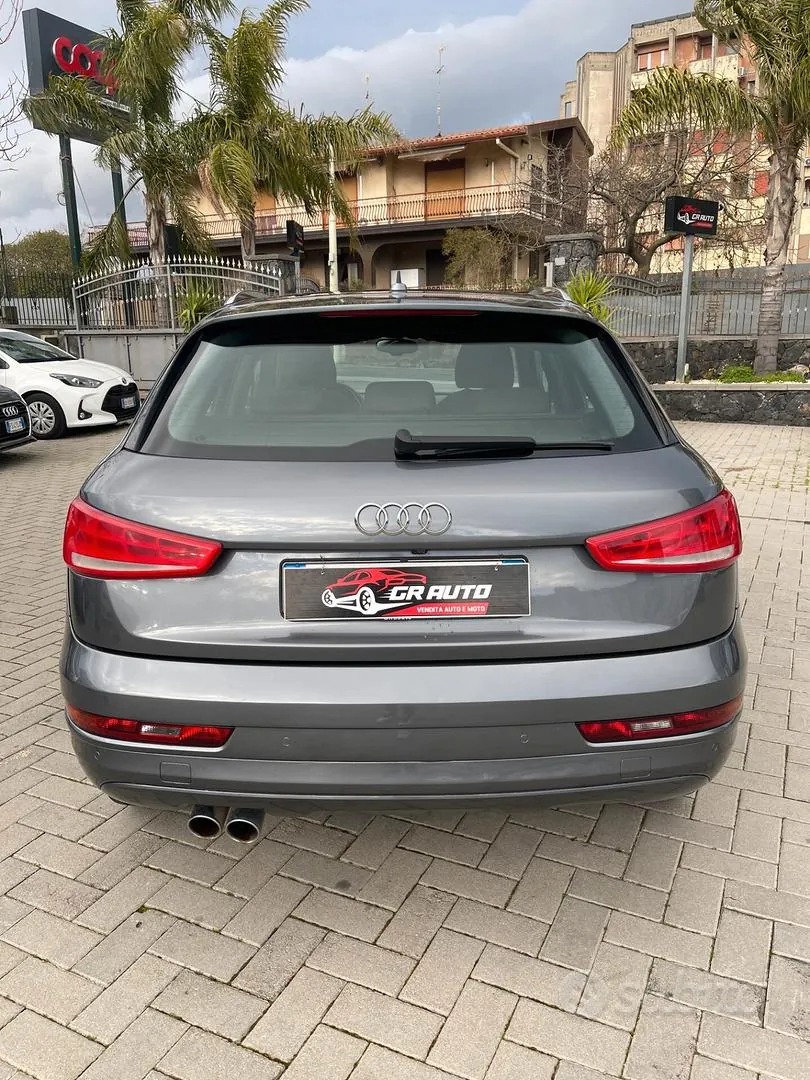 Audi Q3 2015 photo 4