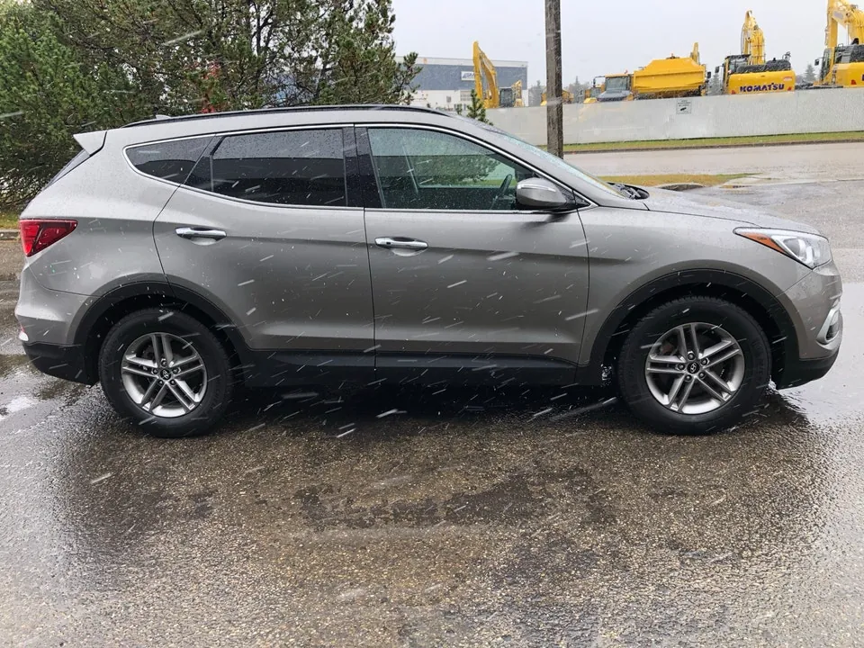 Hyundai Santa Fe 2018 photo 3