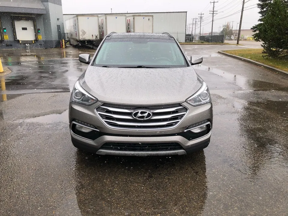 Hyundai Santa Fe 2018 photo 2