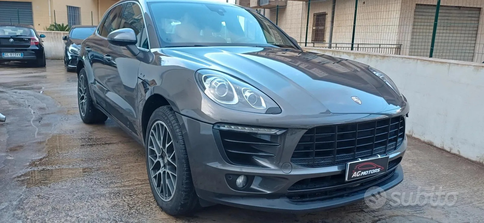 Porsche Macan S