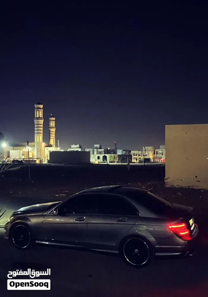 Mercedes-Benz C-Class 2011 photo 5