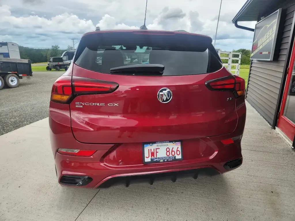 Buick Encore Gx 2021 photo 3