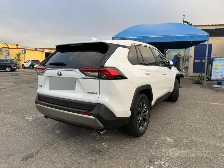 Toyota Rav4 2022 photo 3
