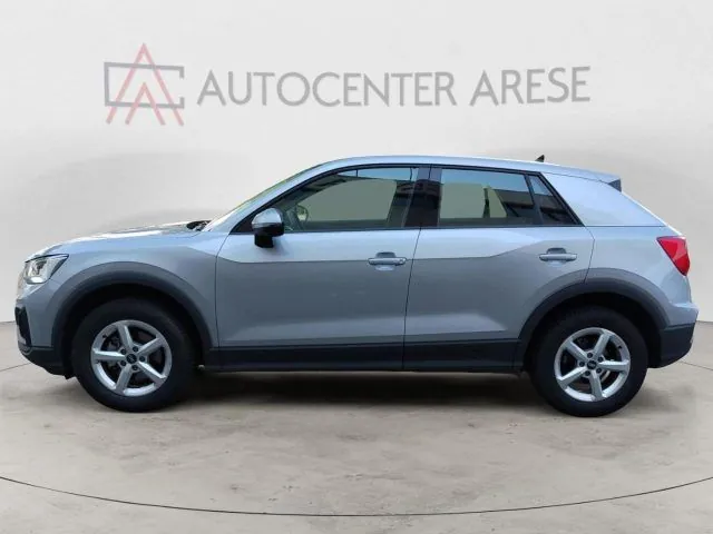 Audi Q2 2021 photo 2