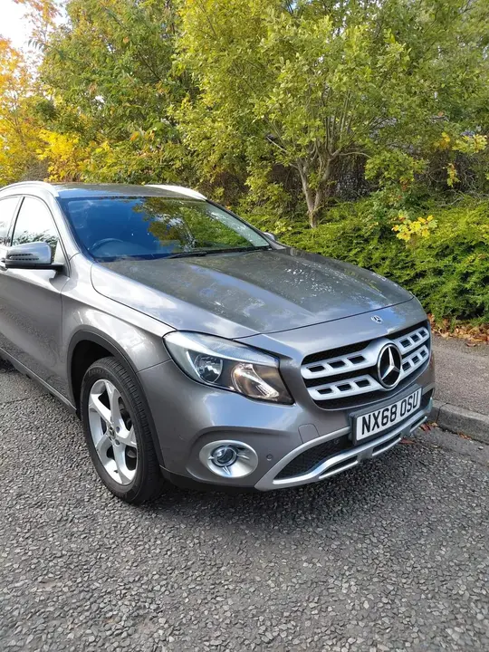 Mercedes-Benz Gla 2018 photo 2