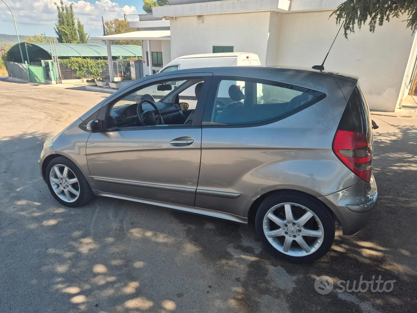 Mercedes-Benz A-Class 2005 photo 2