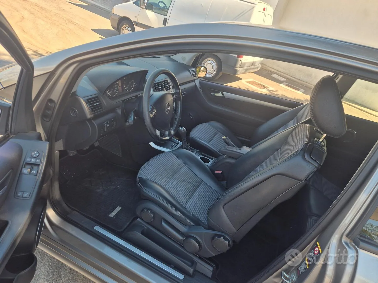 Mercedes-Benz A-Class 2005 photo 4