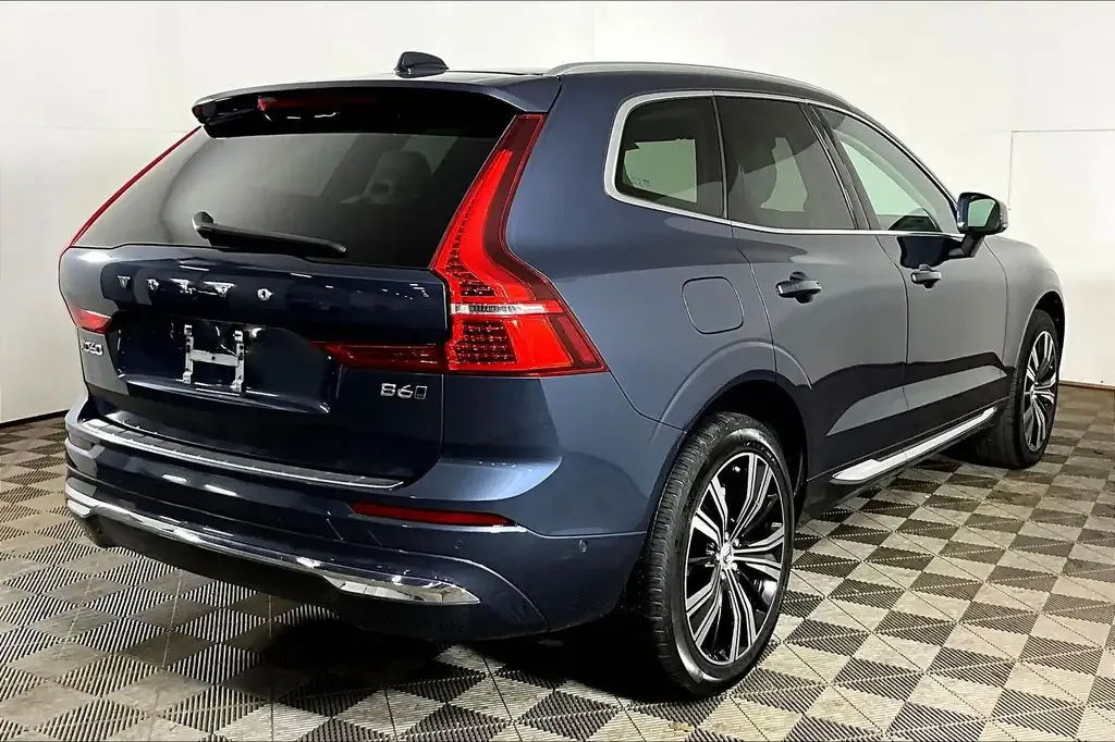 Volvo Xc60 2023 photo 2