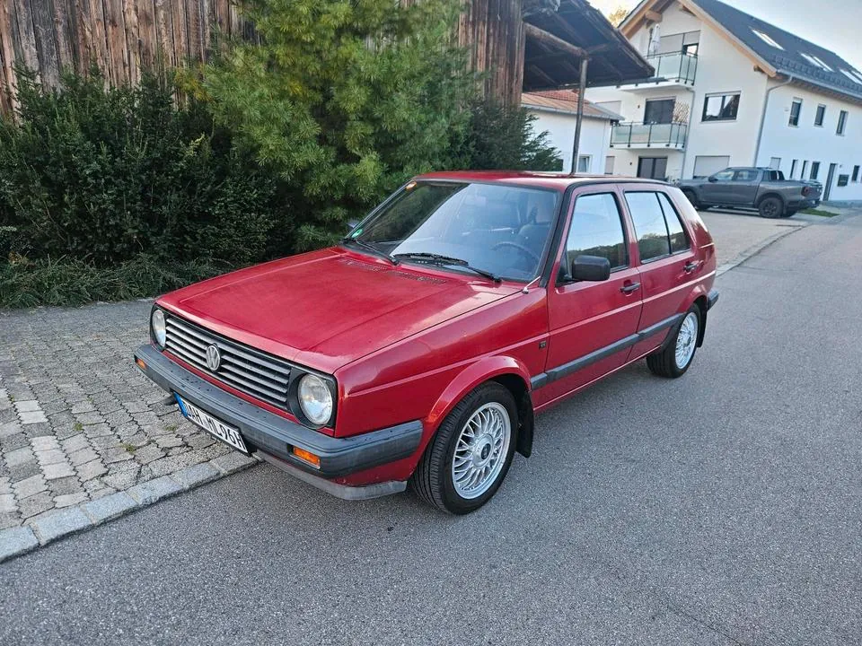 Volkswagen Golf 2