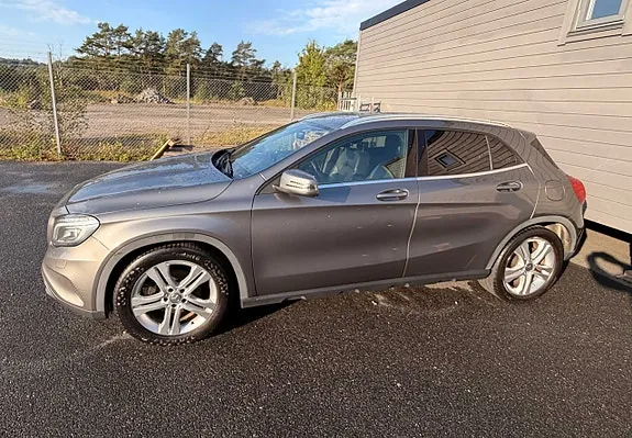 Mercedes-Benz Gla220 2015 photo 3