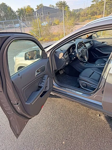 Mercedes-Benz Gla220 2015 photo 4