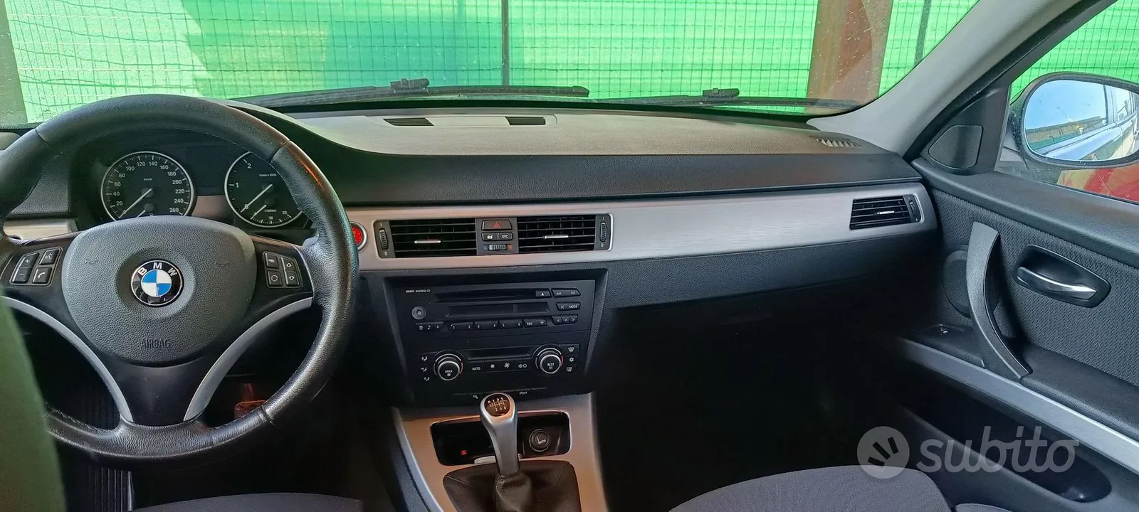 BMW 320D 2009 photo 5