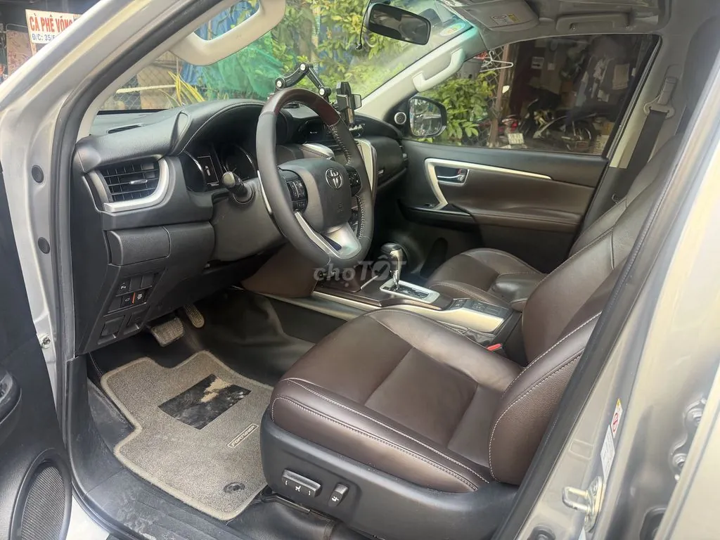 Toyota Fortuner 2019 photo 3
