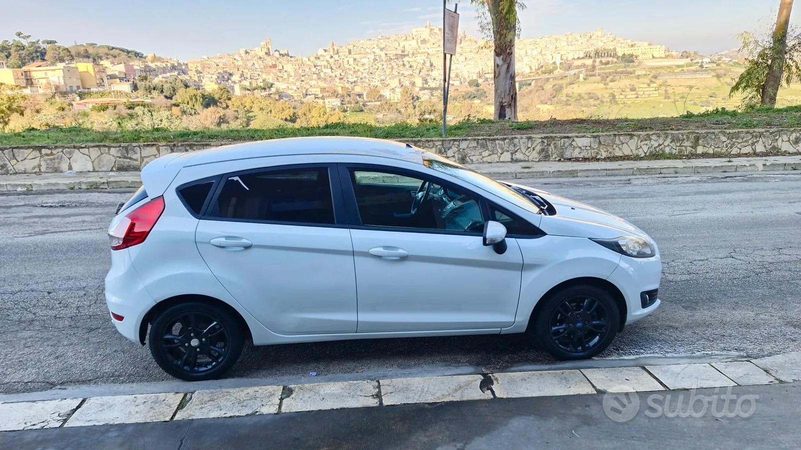 Ford Fiesta 2016 photo 4