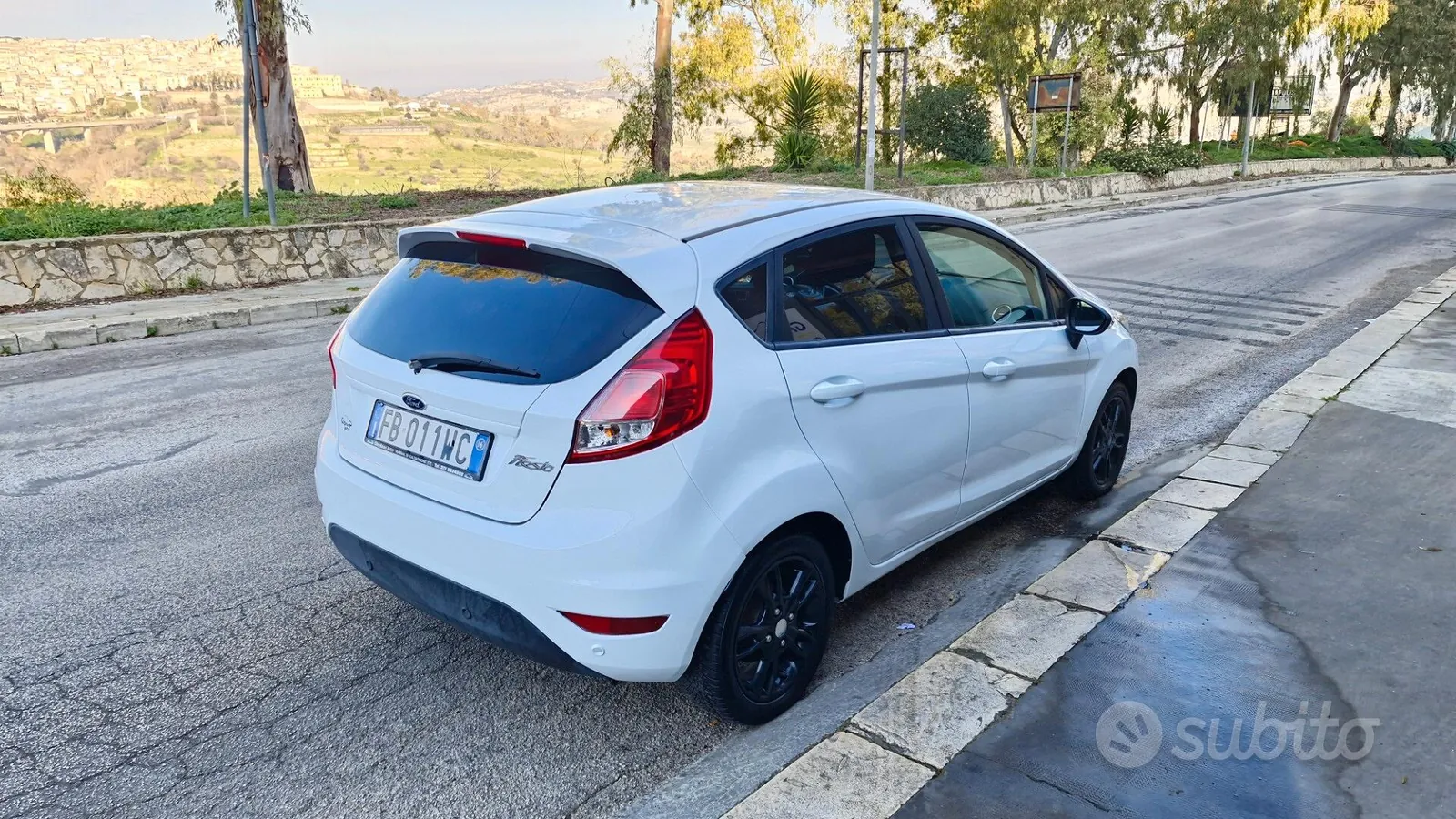 Ford Fiesta 2016 photo 3