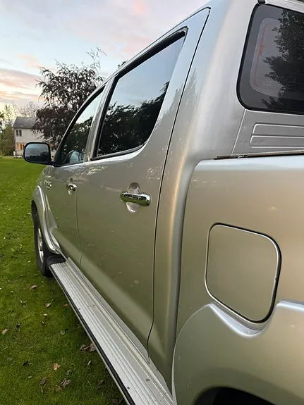 Toyota Hilux 2008 photo 5