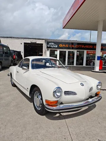 Volkswagen Karmann Ghia