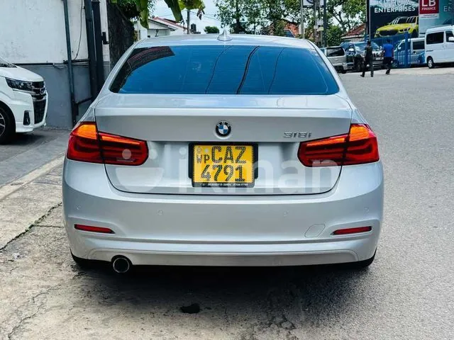BMW 318I 2016 photo 2