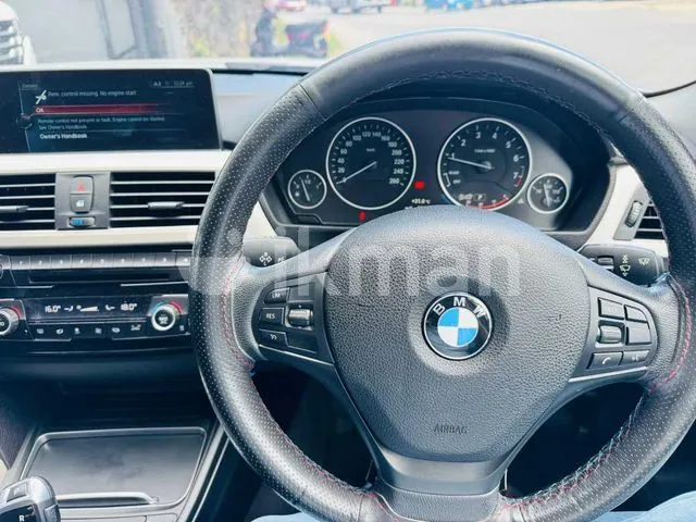 BMW 318I 2016 photo 3
