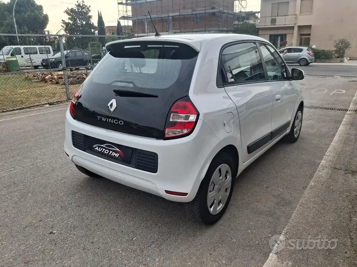 Renault Twingo 2015 photo 3