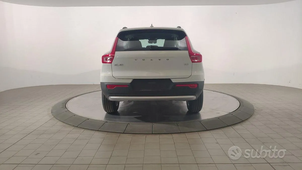 Volvo Xc40 2026 photo 5
