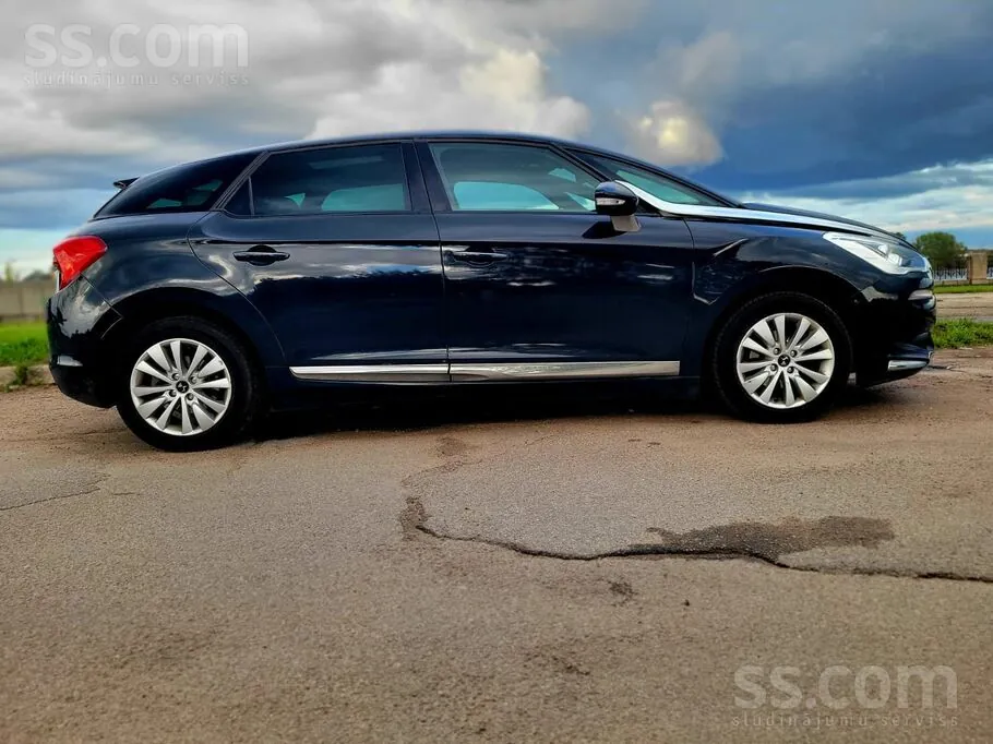 Citroen Ds5 2016 photo 2