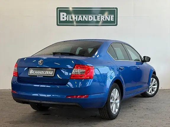 Skoda Octavia 2016 photo 2