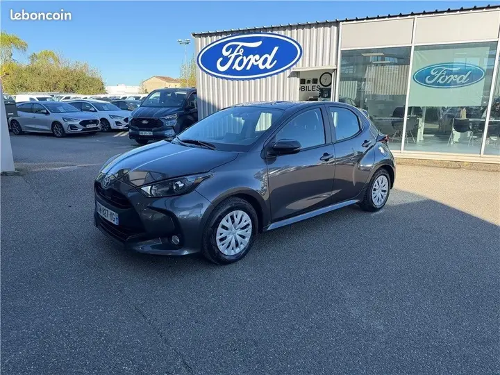 Toyota Yaris 2024 photo 4
