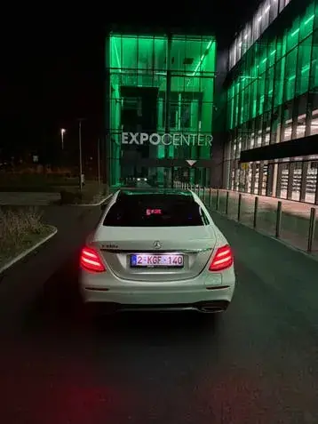 Mercedes-Benz E350E