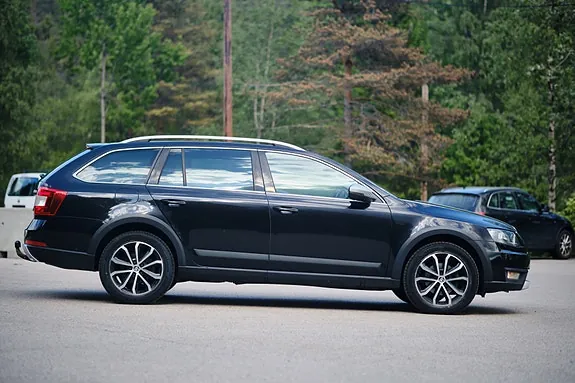 Skoda Octavia 2015 photo 3