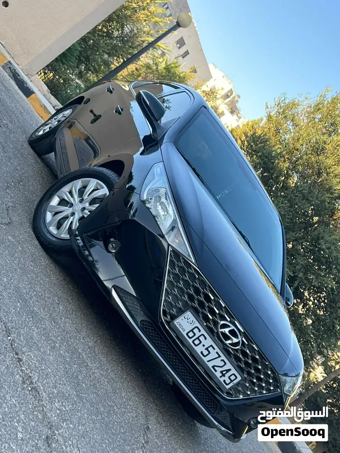 Hyundai Accent 2022 photo 3