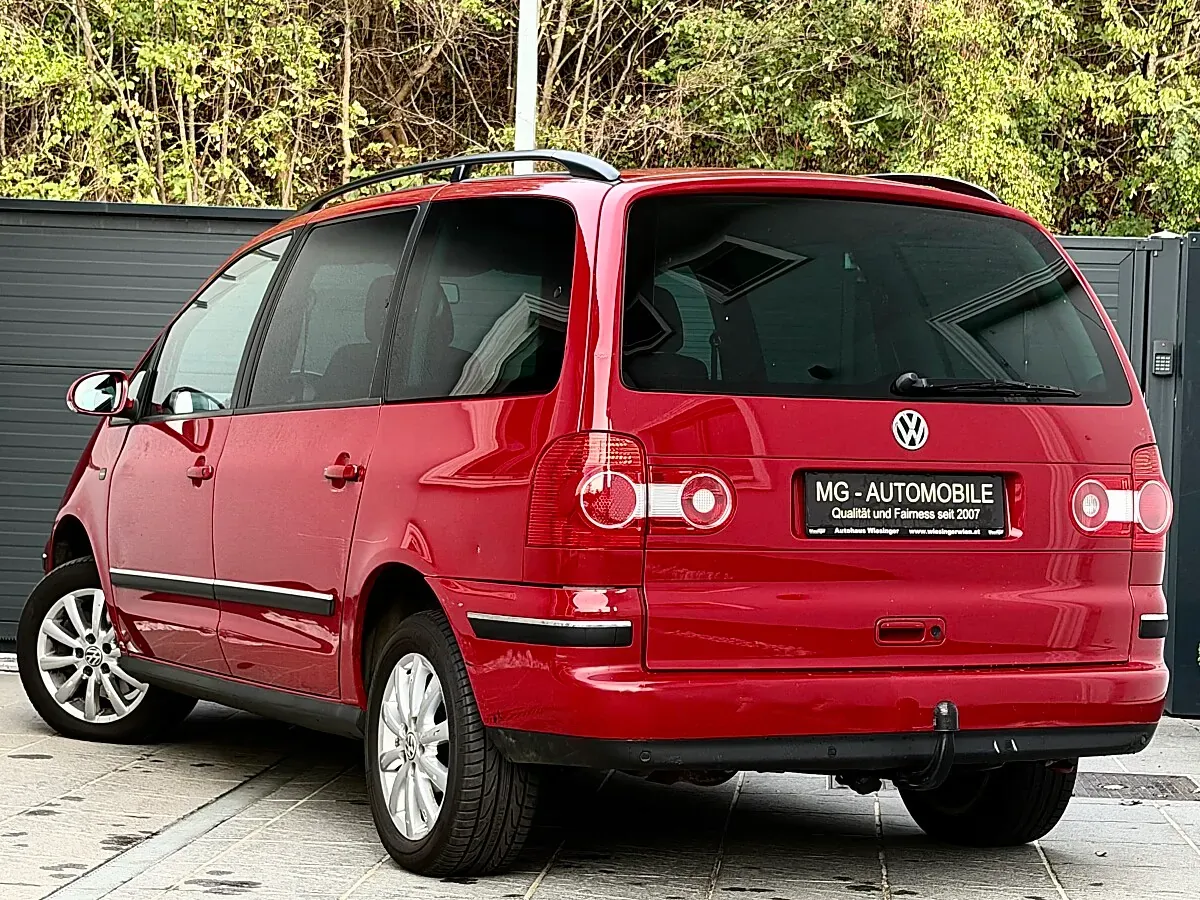 Volkswagen Sharan 2007 photo 2