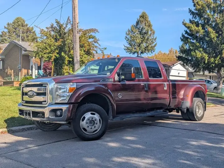 Ford F350 2016 photo 2