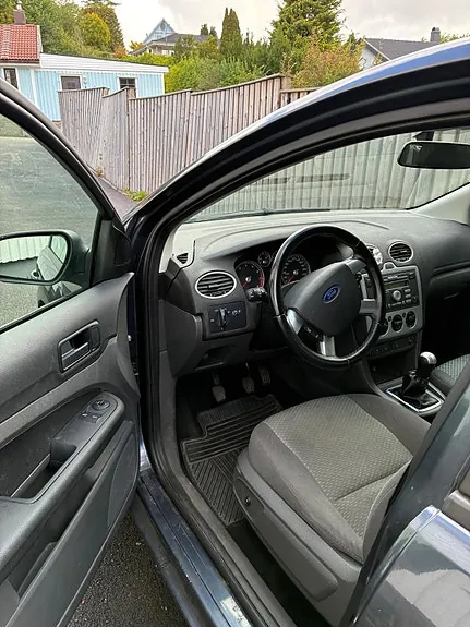 Ford Focus 2007 photo 3