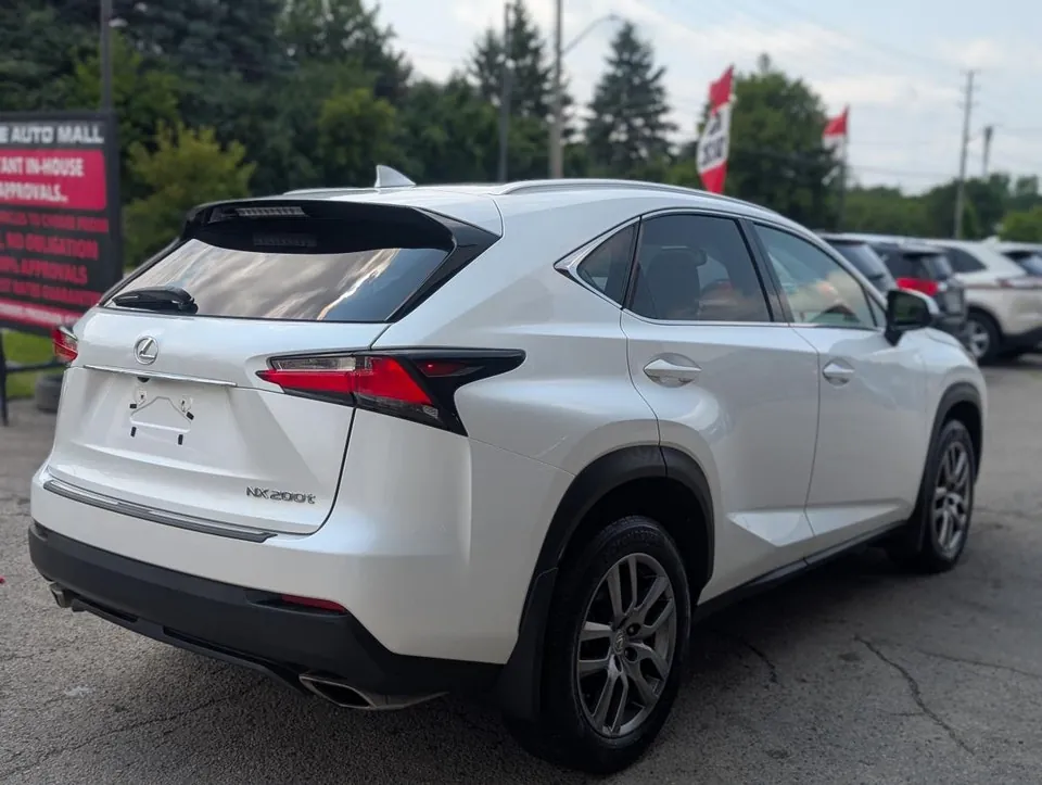 Lexus Nx 200T 2016 photo 3