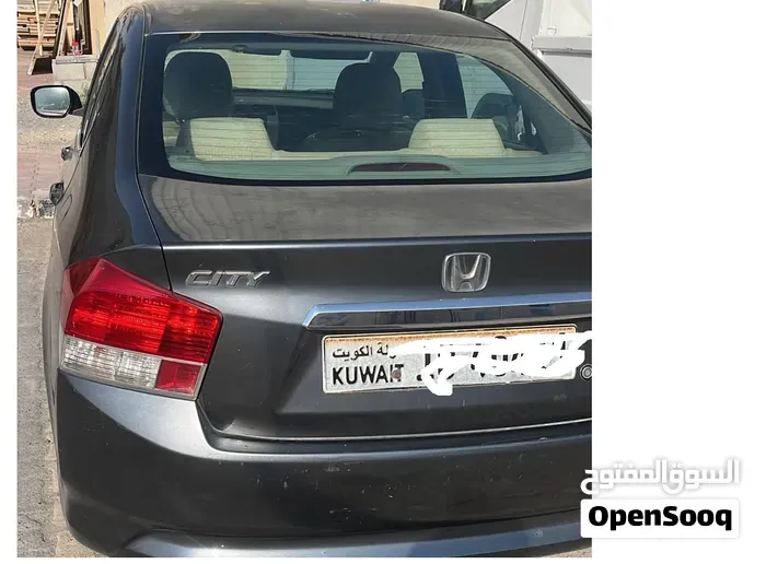 Honda City 2010 photo 3