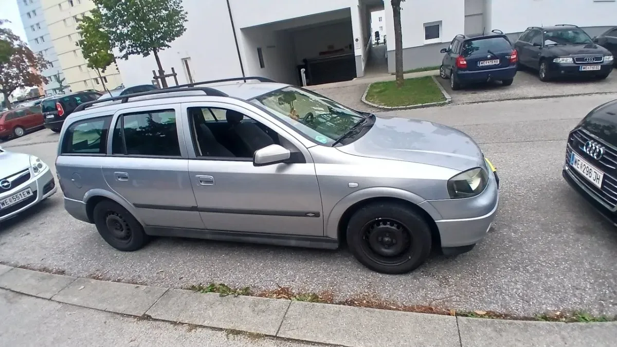 Opel Astra 2002 photo 3